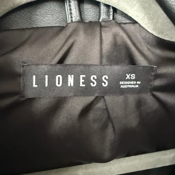 Lioness Black Leather Jacket - Picture 5 of 5